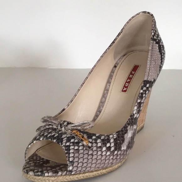 Prada open toe platform pump - Picture 5 of 6